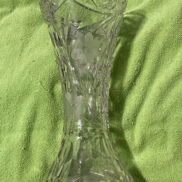 Accents Cut Crystal Vase Poshmark